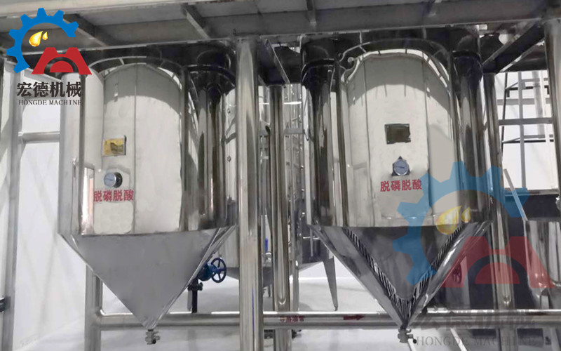 <a href=http://www.fspayy.com/jinglian/ target=_blank class=infotextkey>精煉油設(shè)備</a>脫膠脫酸罐